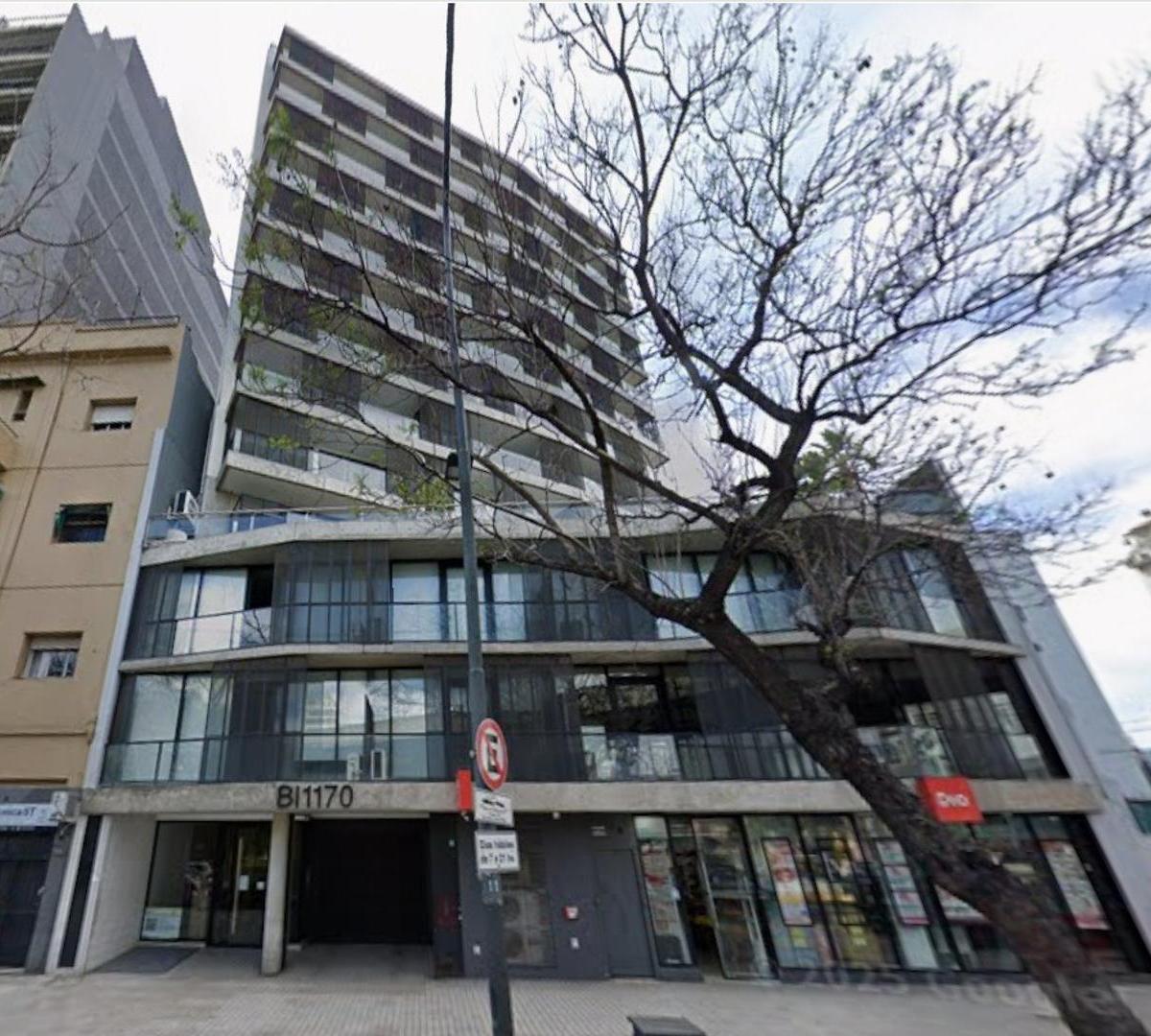 Kitnet divisível com varanda e comodidades em Buenos Aires