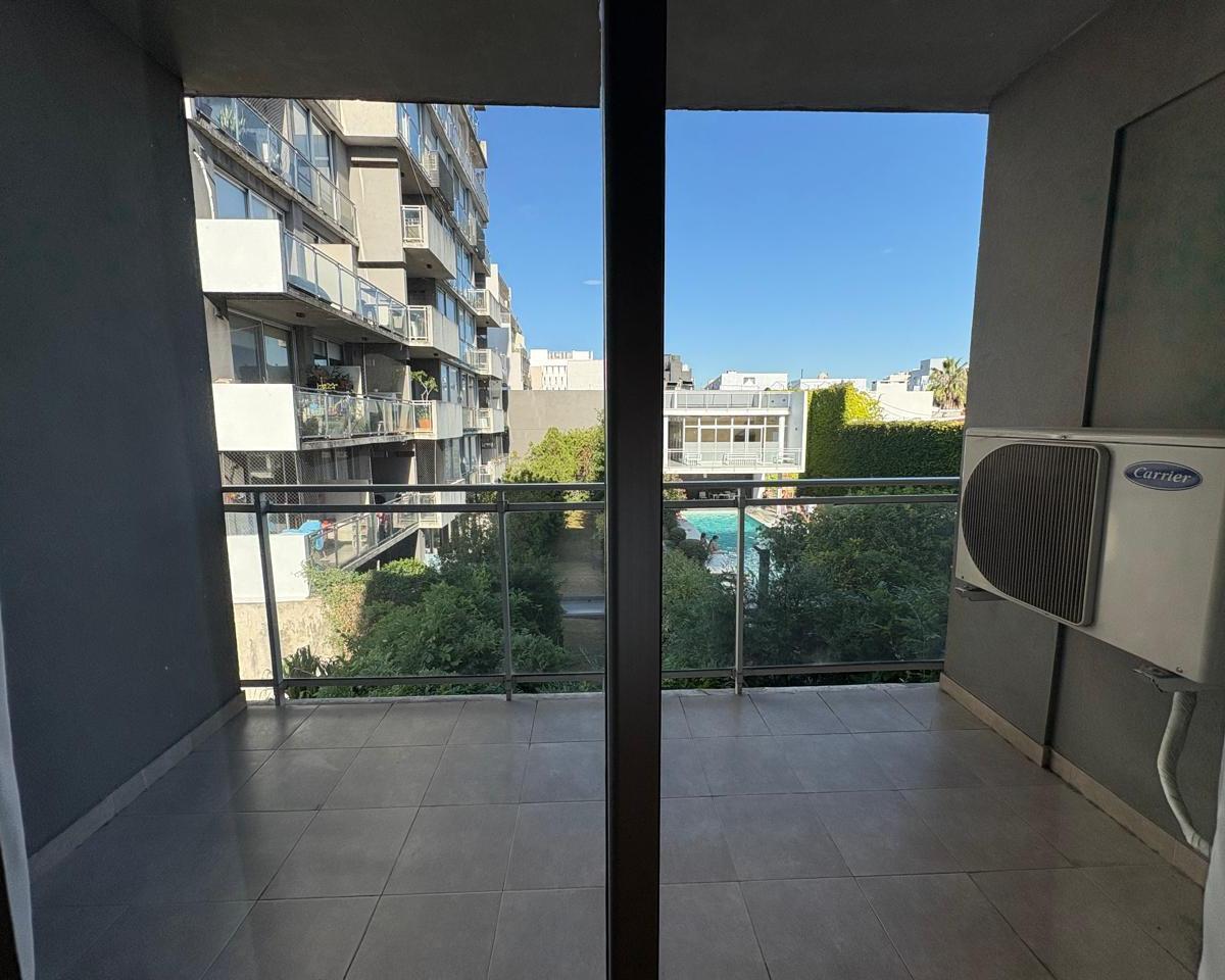 Monoambiente con balcón en Villa Urquiza/Villa Ortuzar