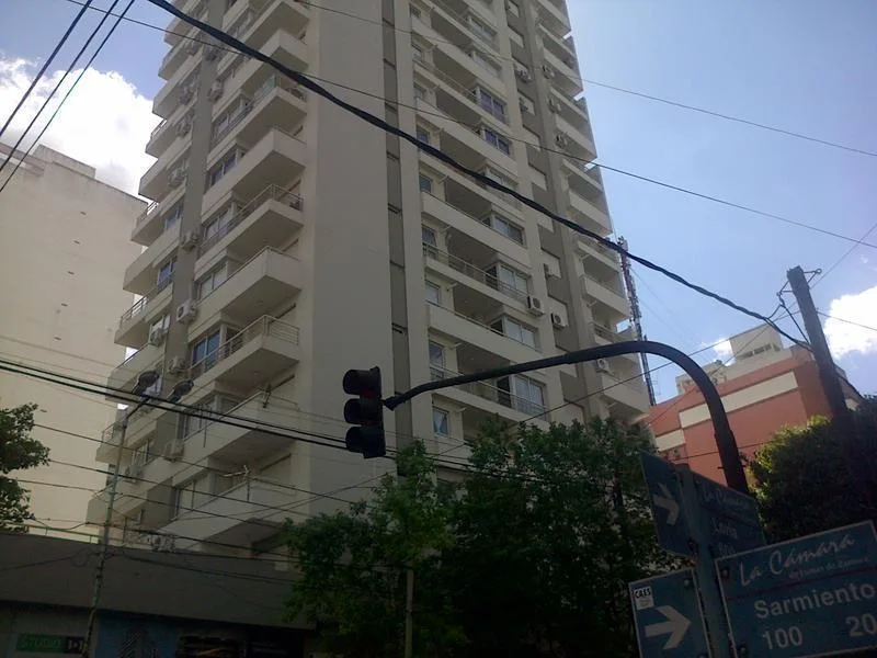 Departamento de 2 ambientes con balcón-terraza en Lomas de Zamora