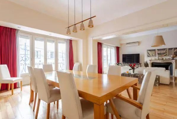 Apartamento de 4 dormitórios em Recoleta