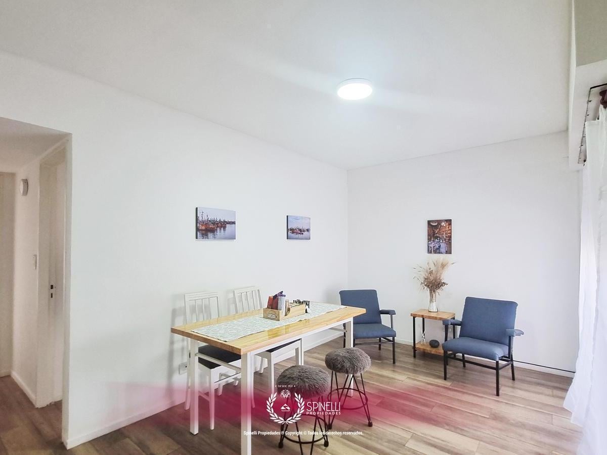 Меблированная квартира с 2 комнатами в Boedo, 42 m²