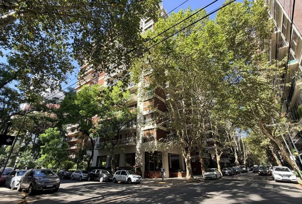 Apartamento de quatro dormitórios em Belgrano