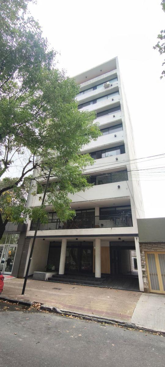 Apartamento 1 dormitório de frente