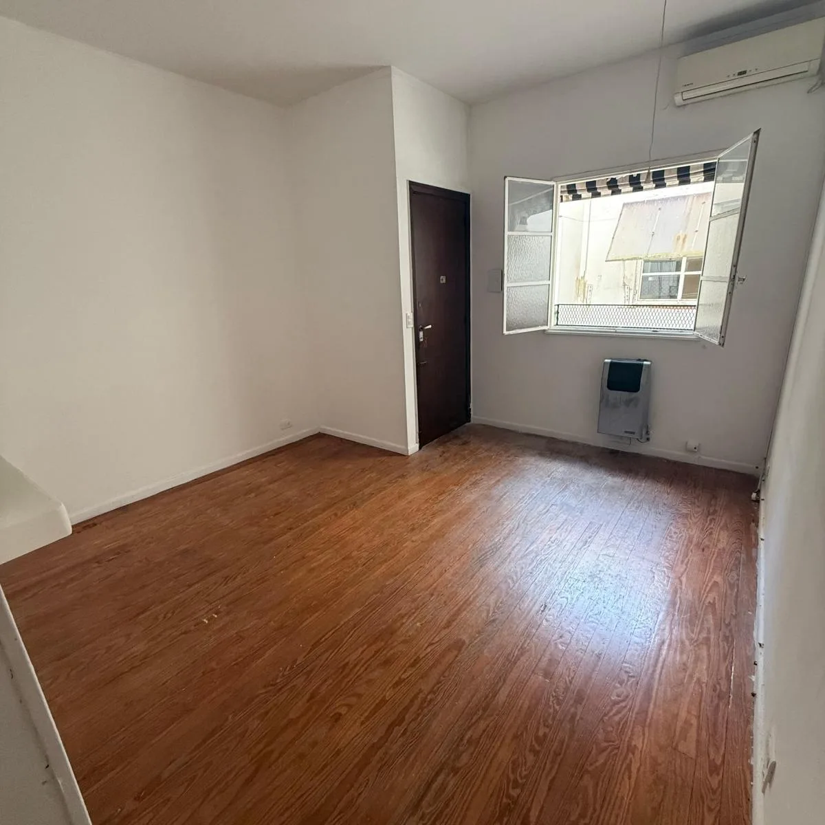 Apartamento tipo francês com 1 quarto no último andar em Palermo