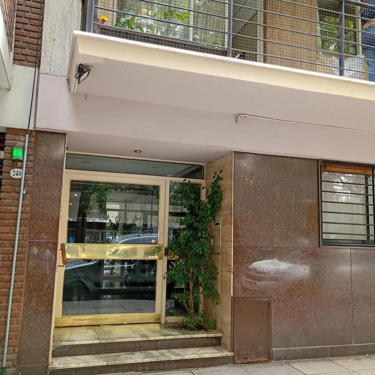 Apartamento de 2 ambientes com 1 quarto em Caballito