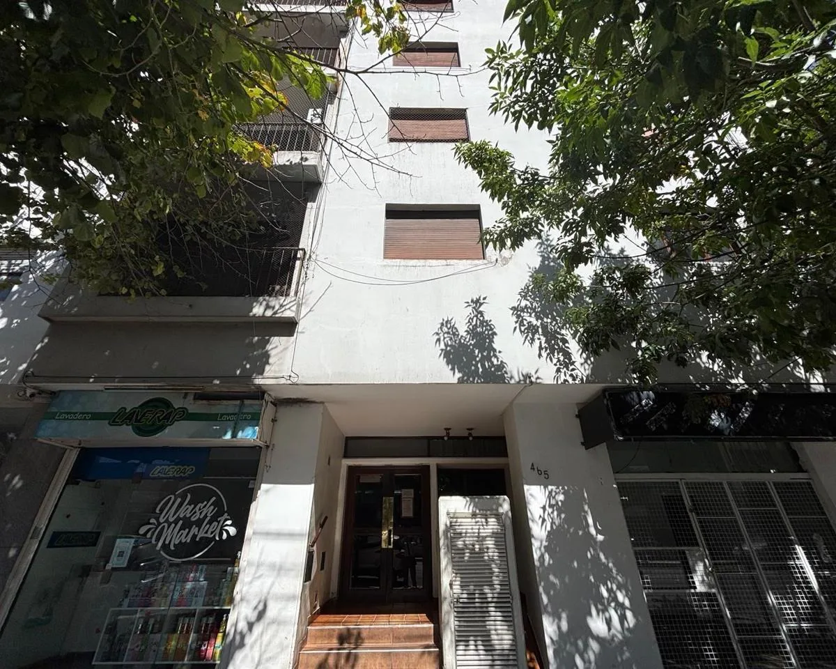 Apartamento com 2 dormitórios em La Plata