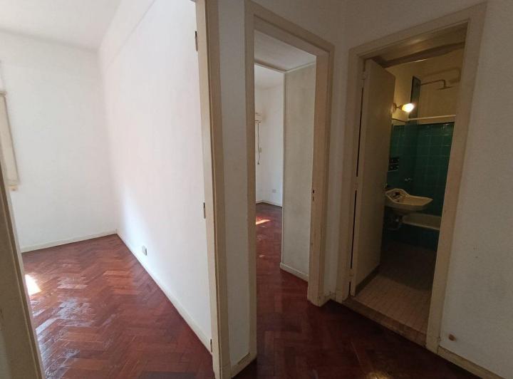 Departamento de 2 ambientes en Villa Urquiza con terraza compartida