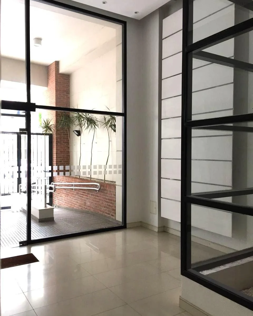 Квартира-студия в Caballito в здании с лифтами