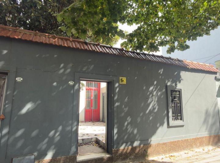 PH de 5 ambientes con uso comercial en Chacarita