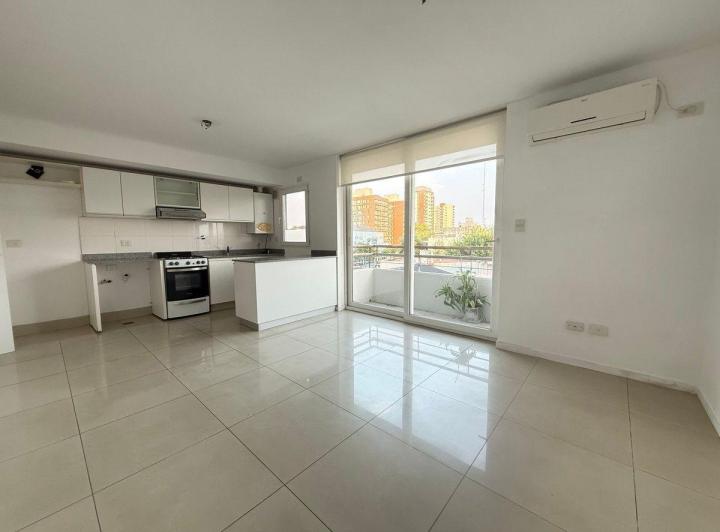 Квартира с 1 спальней и парковочным местом в Beccar