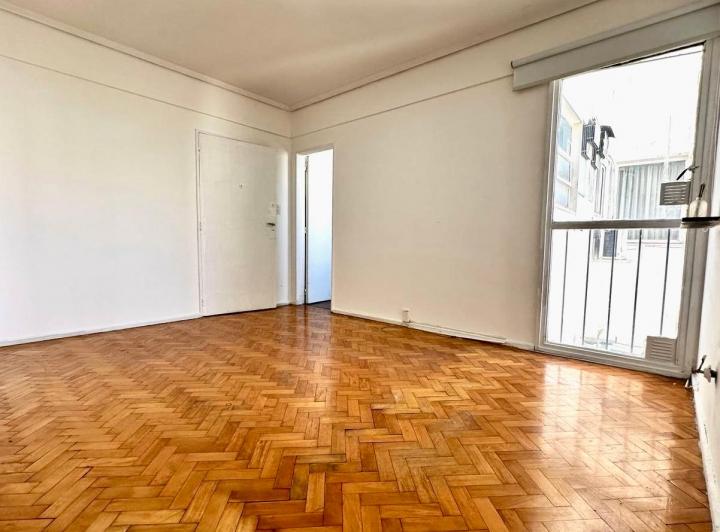 Apartamento de dois ambientes com 1 quarto em Recoleta