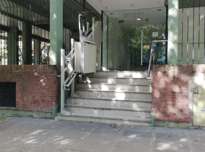 Квартира с 2 спальнями на улице с балконом в Núñez