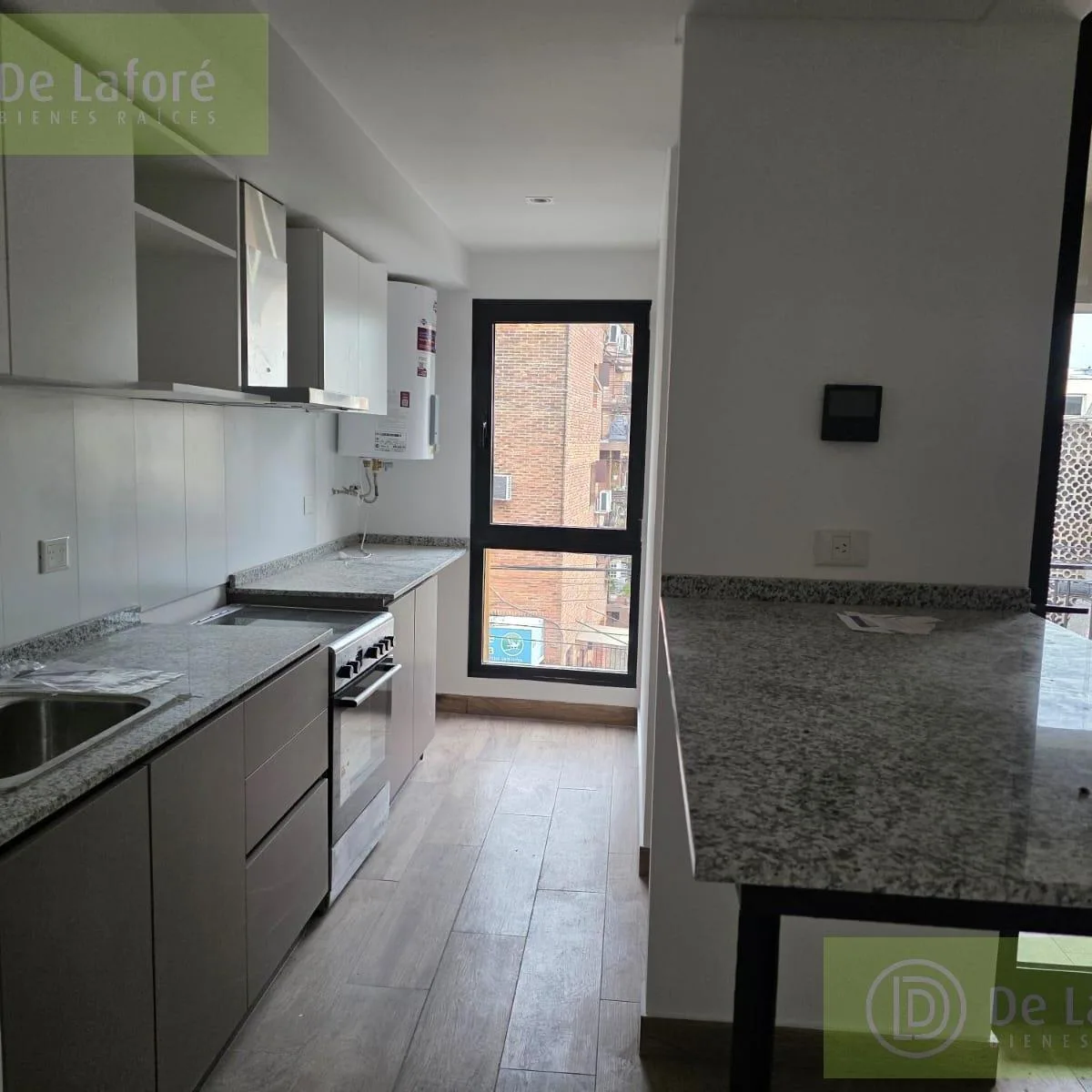 Apartamento de 2 ambientes novo com varanda e churrasqueira em San Isidro