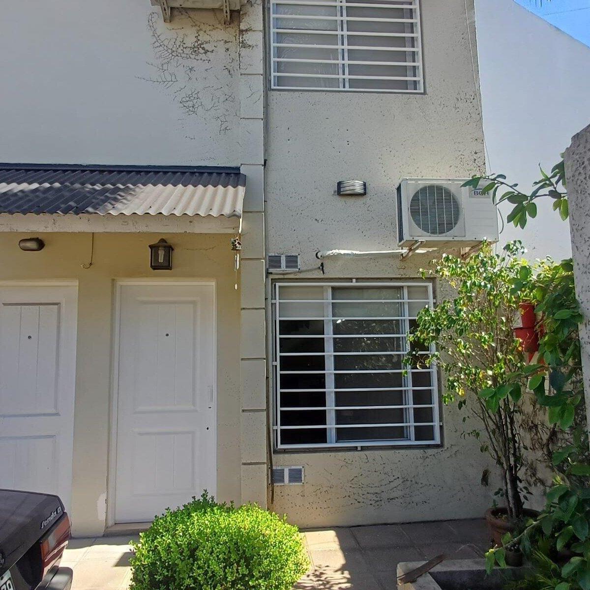 Two-room duplex PH with 1 bedroom in Villa Luzuriaga