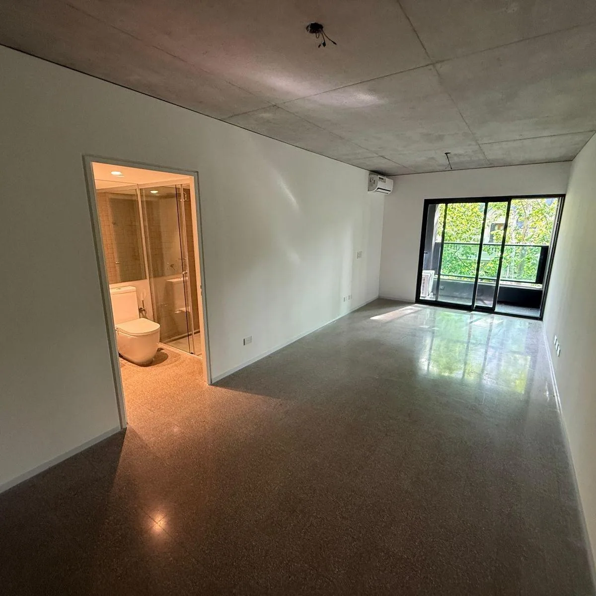 Apartamento de dois ambientes sem mobília em Puerto Madero