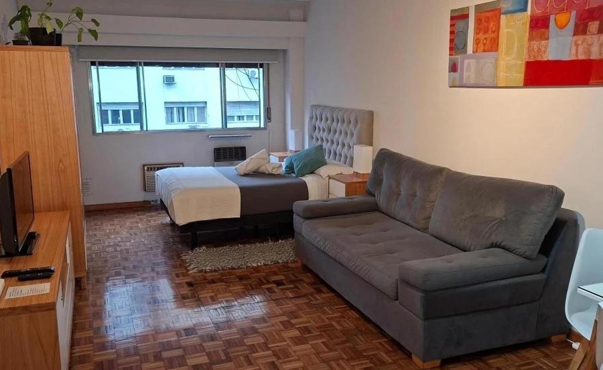 Kitnet de um ambiente para alugar em Retiro