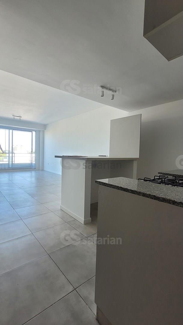 Квартира-студия с балконом и панорамным видом в Saavedra