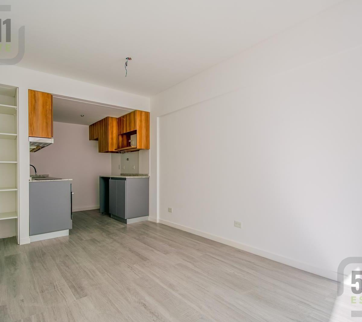 Apartamento de dois ambientes com varanda em Palermo Soho