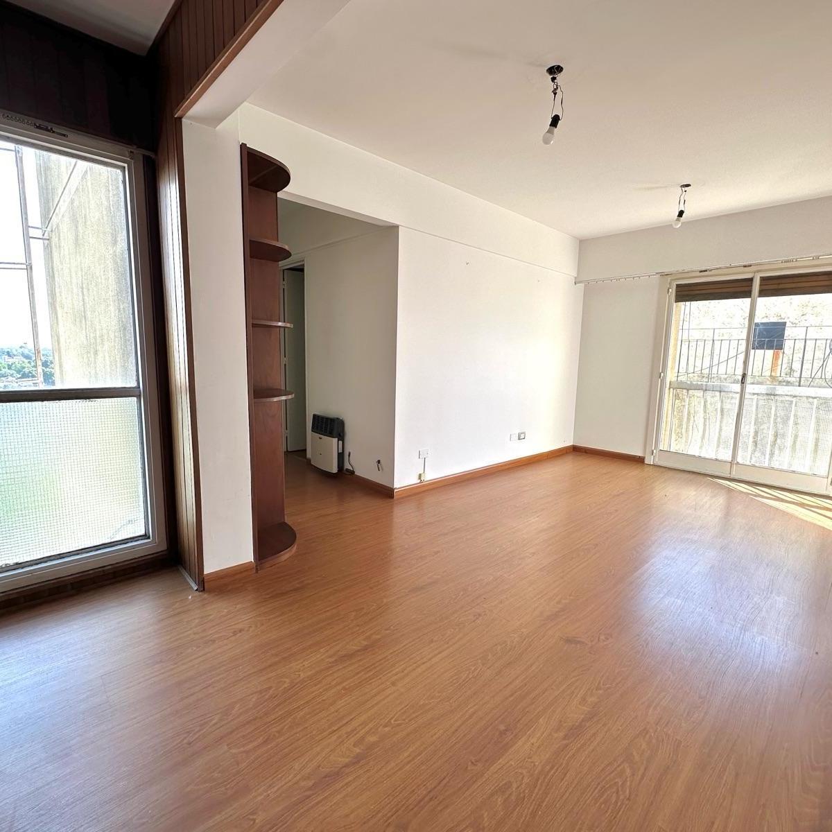 Two-bedroom apartment in Quilmes Centro