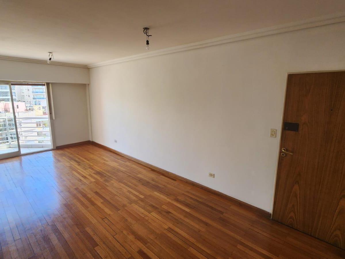 Departamento de 3 ambientes con balcón en Villa Crespo