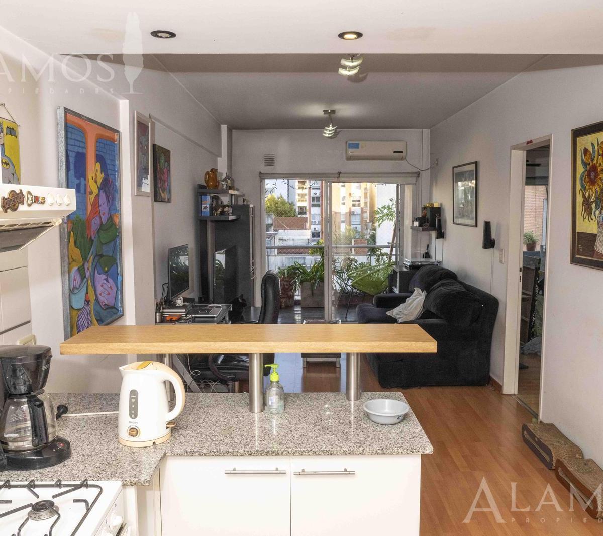 Departamento de 2 ambientes con cochera en Ramos Mejía