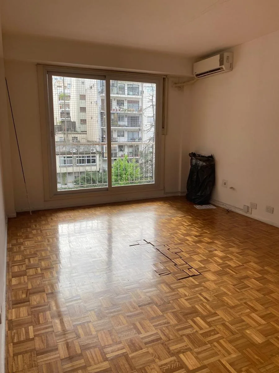 Apartamento de 2 ambientes com varanda em Belgrano