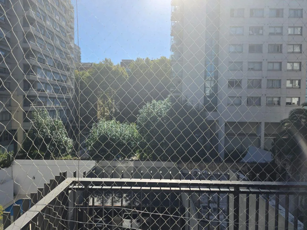 Apartamento de 2 ambientes com varanda em Belgrano