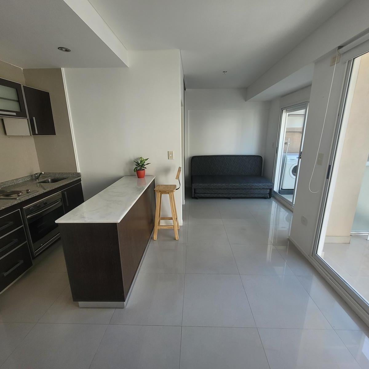 Студия с балконом в Caballito