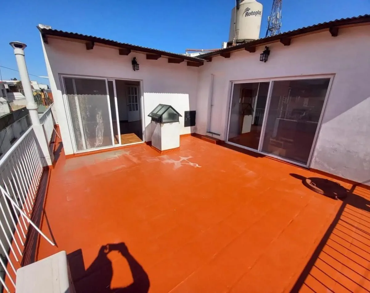 PH dúplex de 4 ambientes en alquiler en Munro