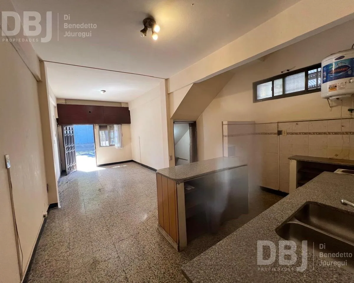 Monoambiente en planta baja en Villa Lugano