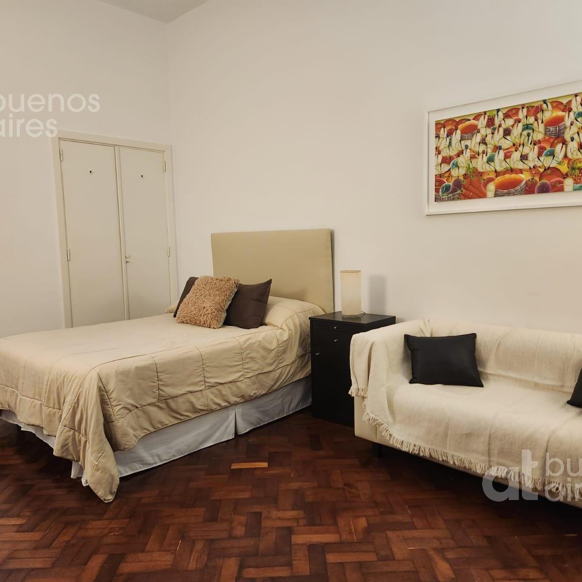 Kitnet mobiliada em Recoleta