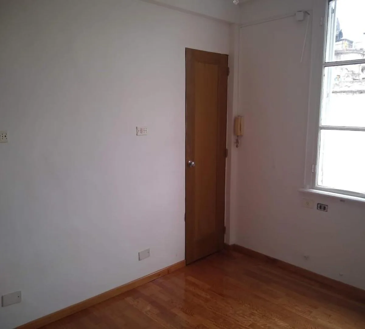 Kitnet de 20 m² de fundos em San Nicolás