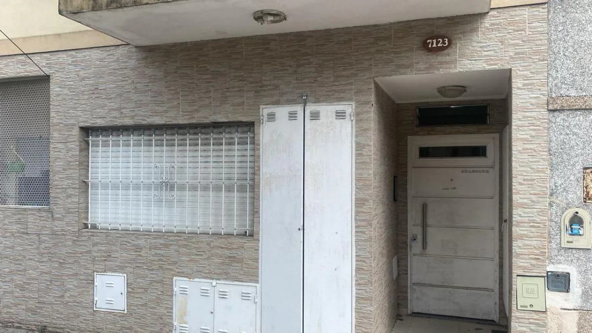 Apartamento de 2 ambientes com 1 quarto em Mataderos