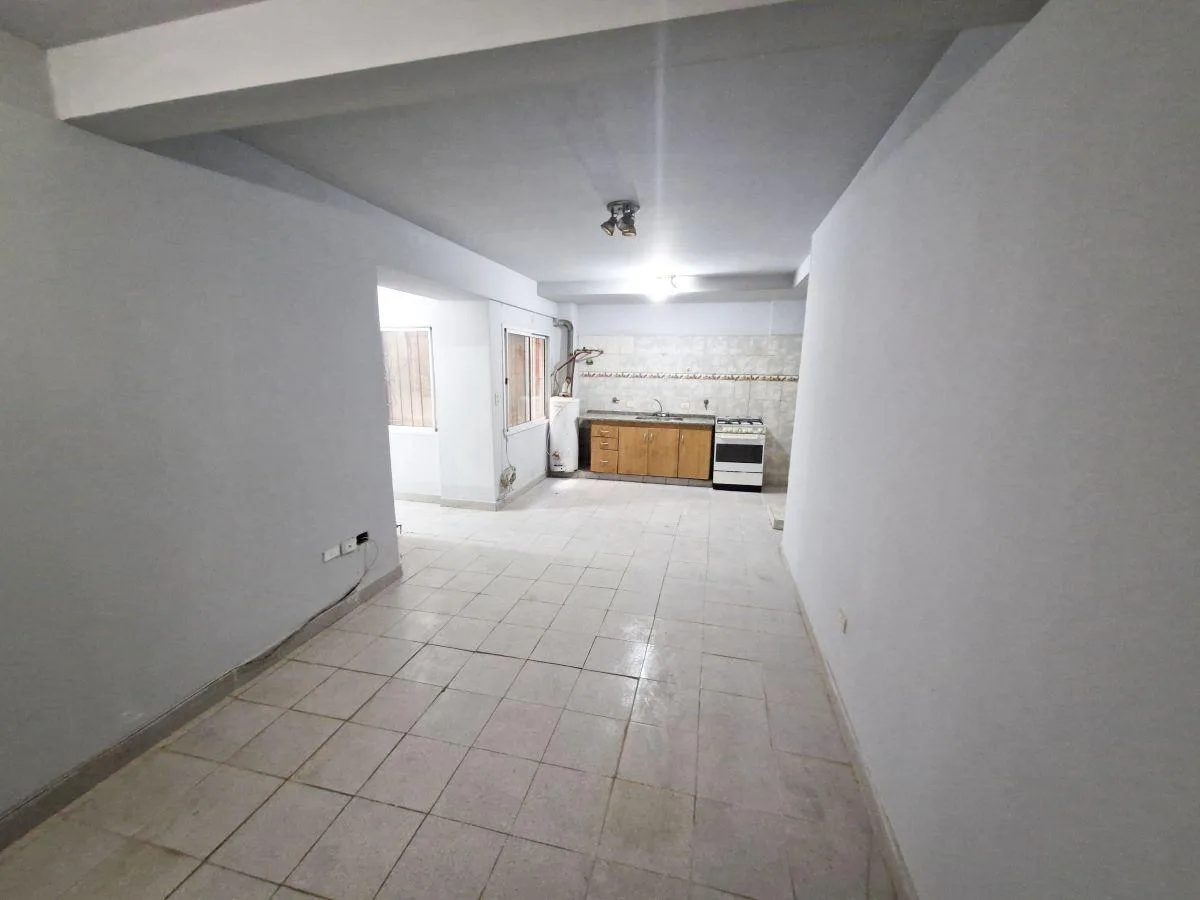 Departamento PH de 3 ambientes en Lanús Oeste