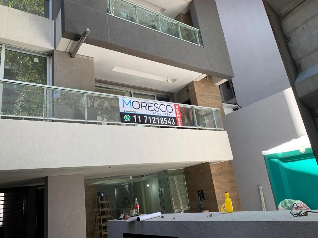 Квартира с 2 спальнями в Lanús Oeste (полуэтаж)