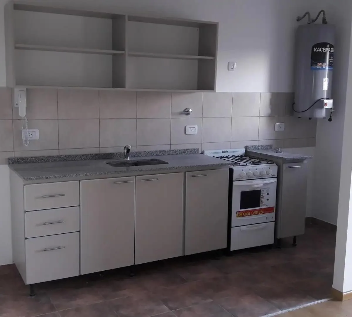 Departamento en Alquiler en Caseros, Tres de Febrero, G. B. a