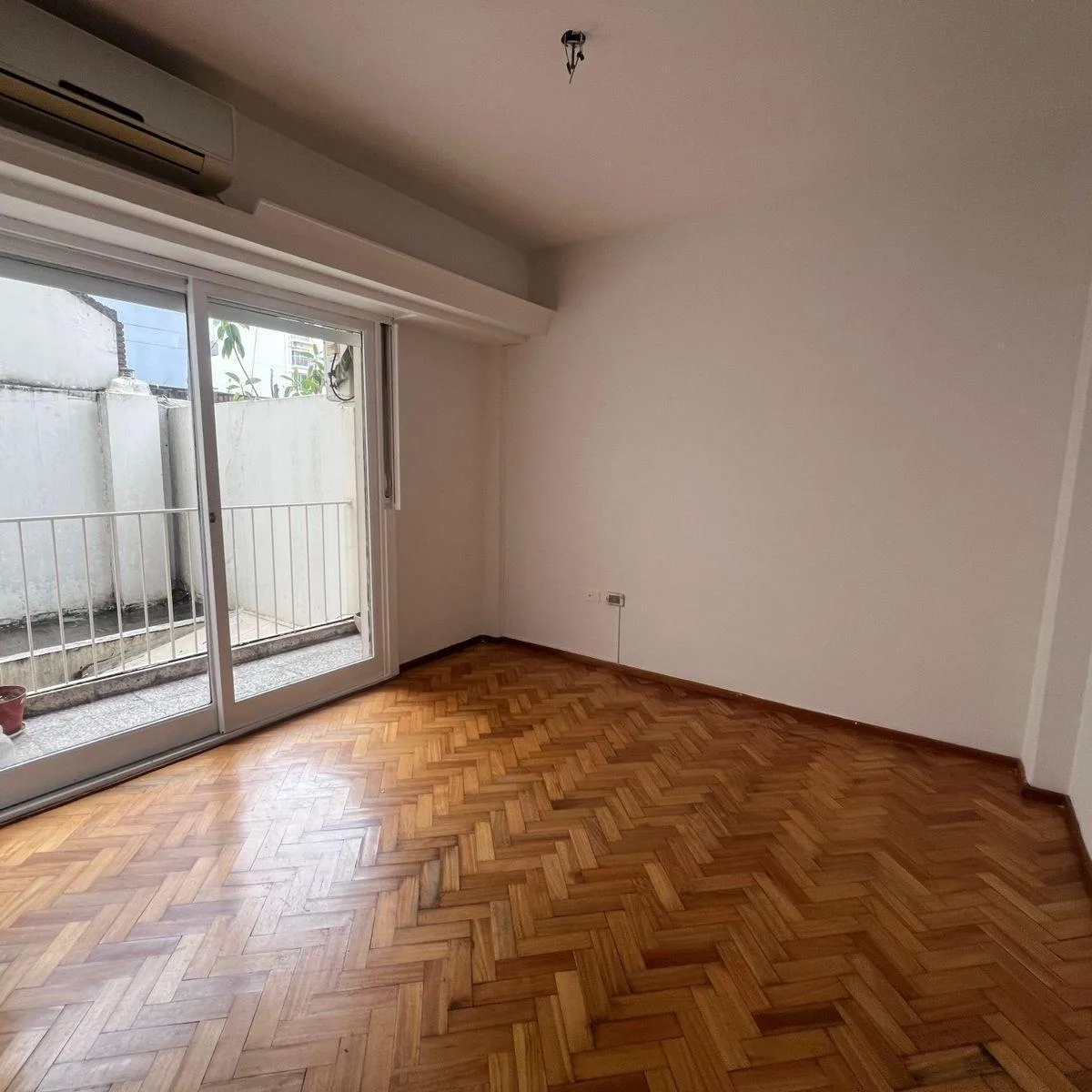 Departamento de 3 ambientes con balcón en Villa Crespo