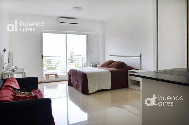 Квартира-студия с балконом в Caballito