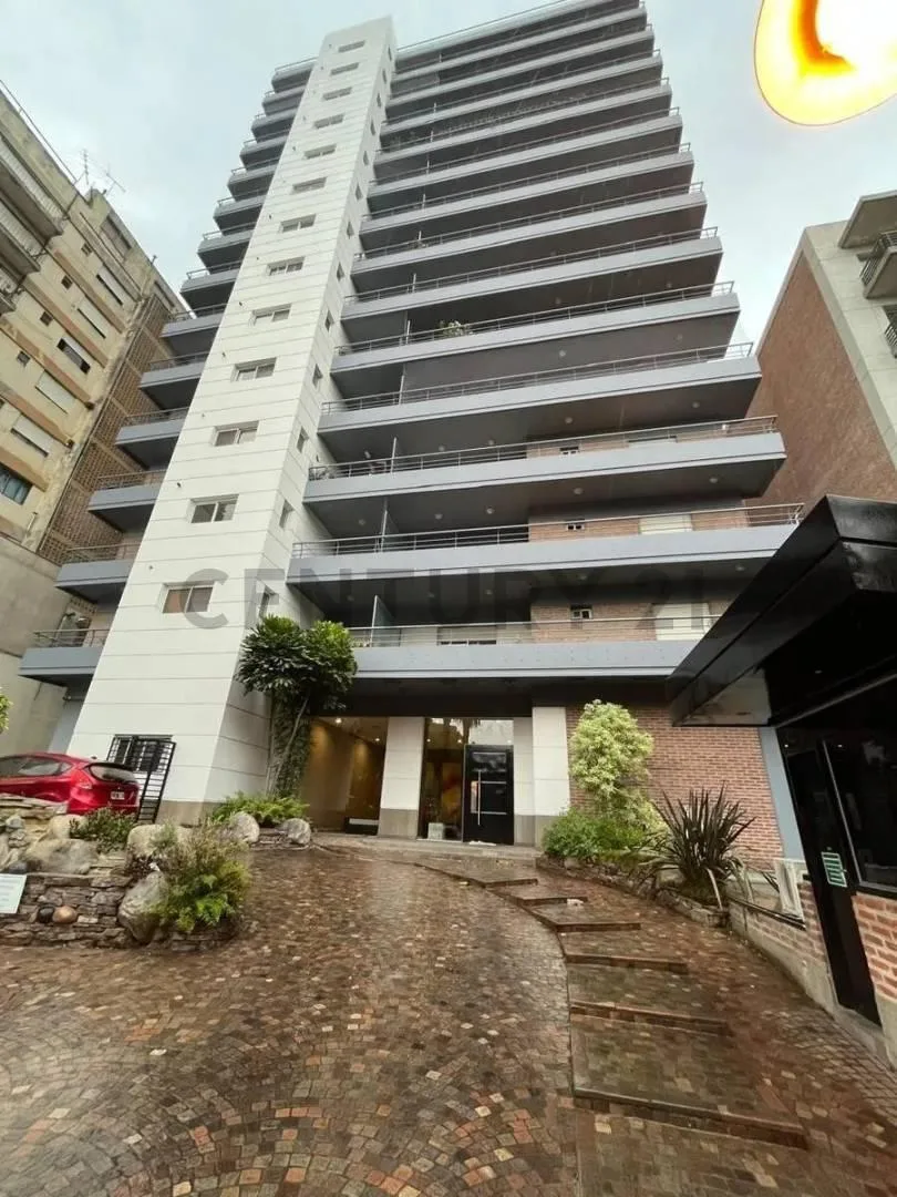 Departamento de 2 ambientes en Tigre centro