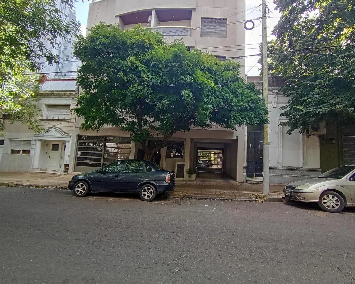 Departamento de 2 ambientes en La Plata con cochera cubierta