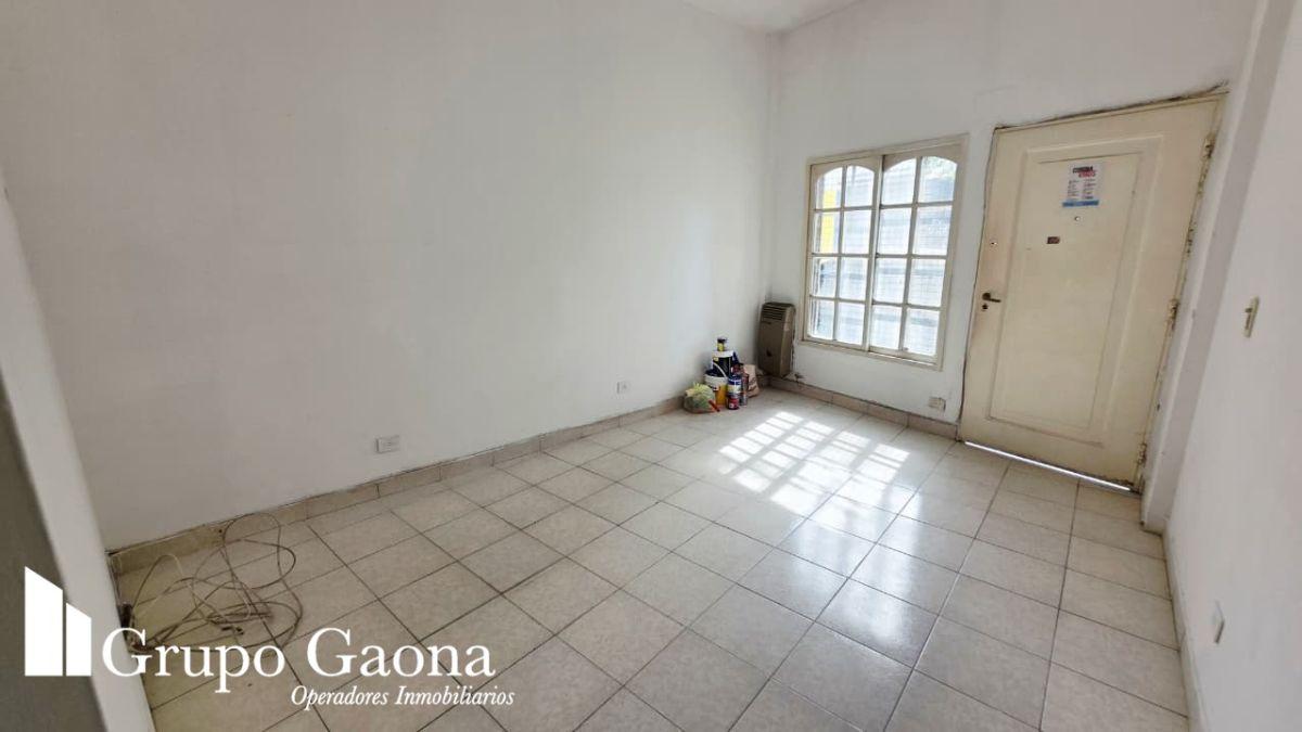 Departamento de 2 ambientes con patio en Villa Crespo