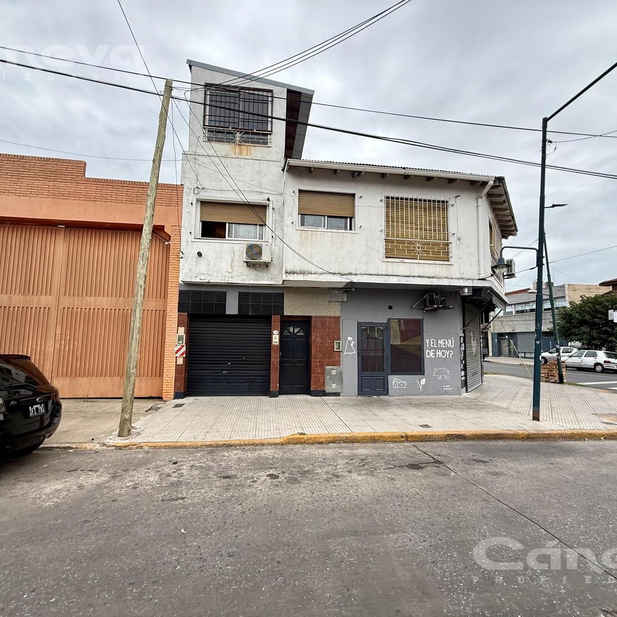 PH with 4 bedrooms and terrace in Martínez