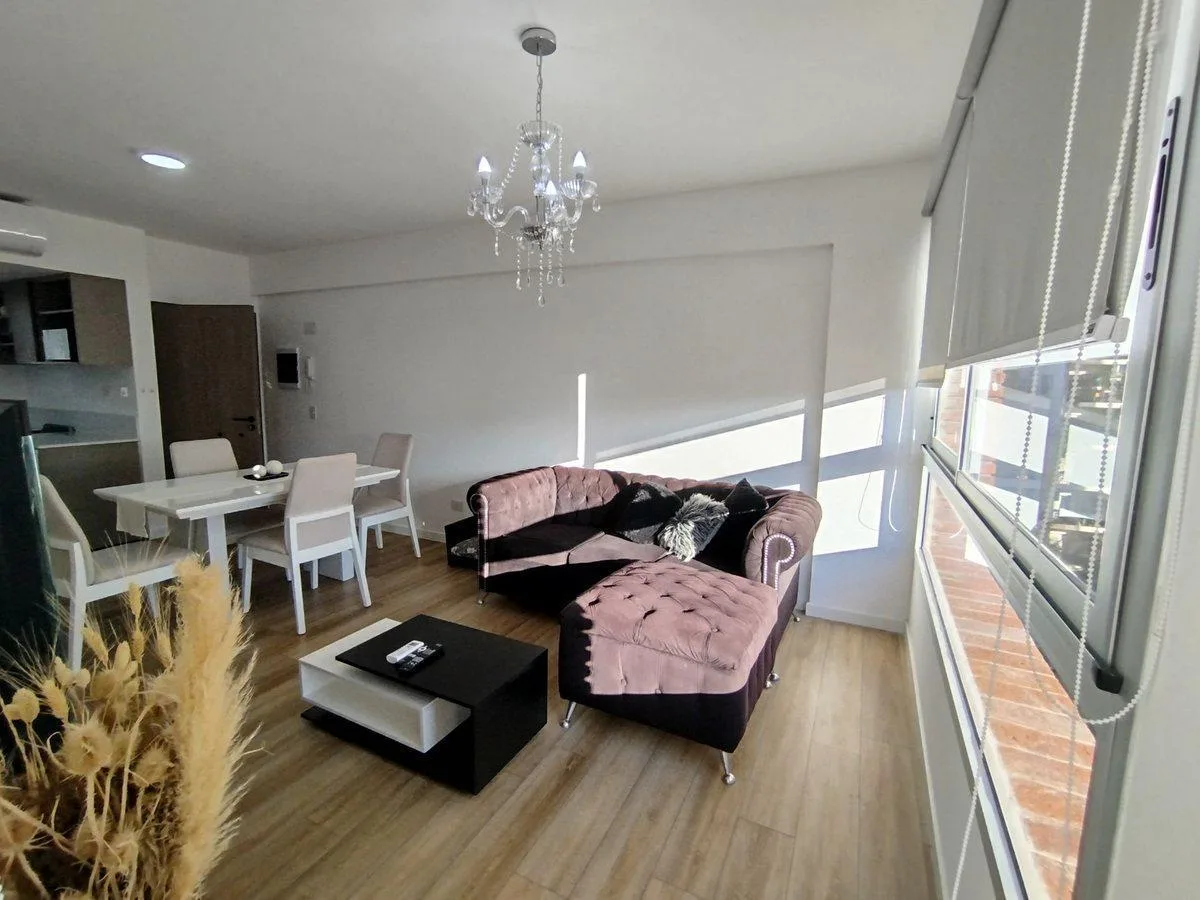 Departamento amoblado de 2 ambientes en San Telmo con cochera