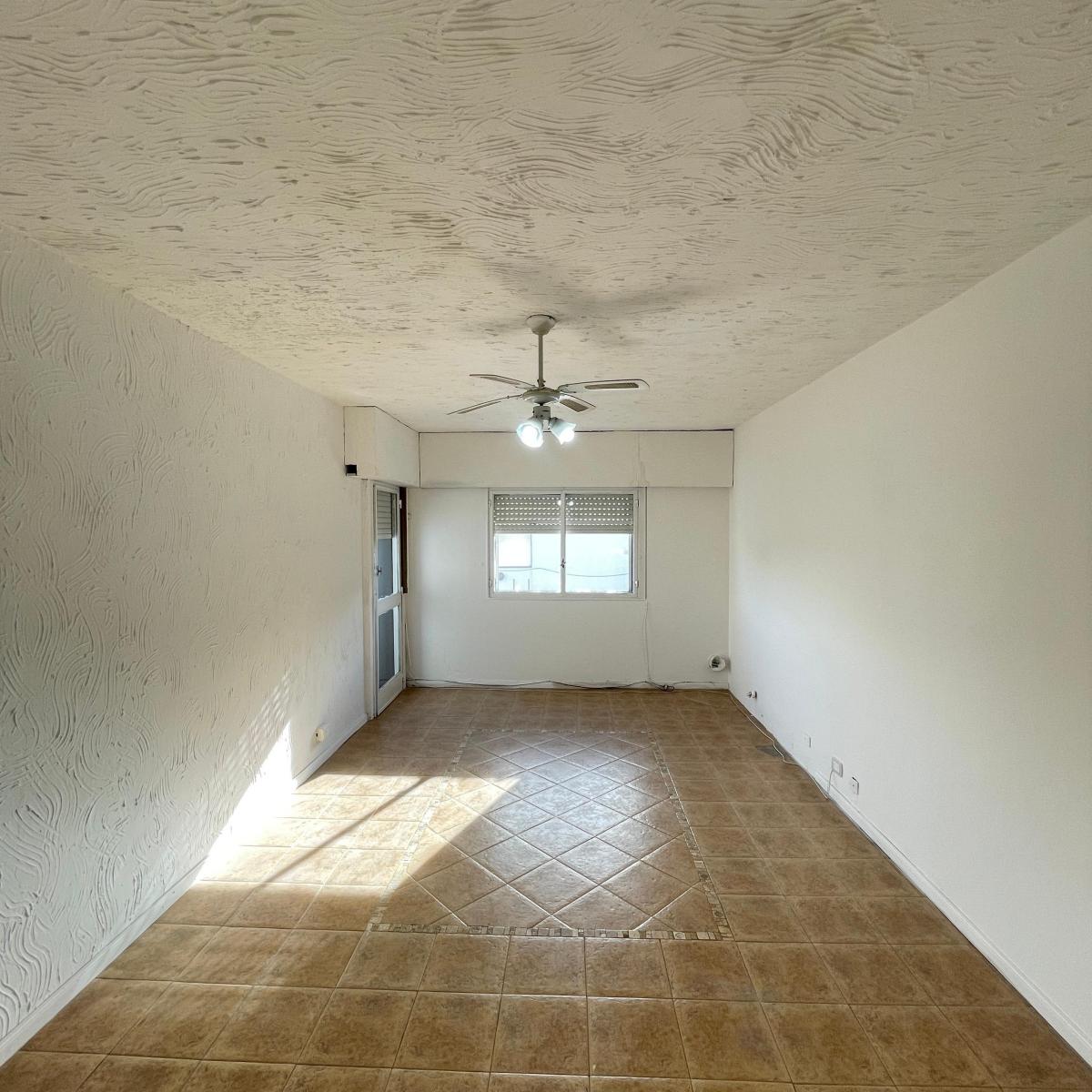 Квартира с 4 спальнями на 3-м этаже в Beccar