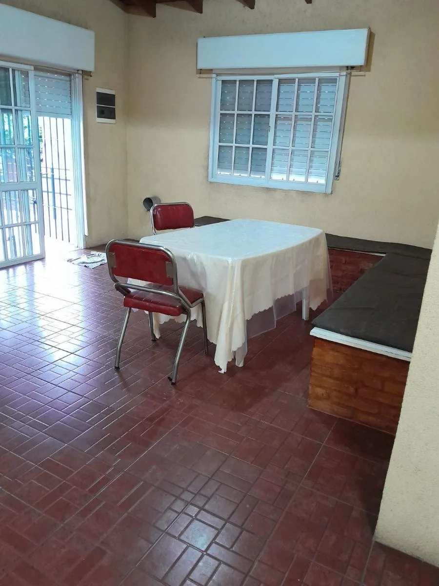 Departamento de 60 m&sup2; con 1 Habitación en Alquiler en Berazategui