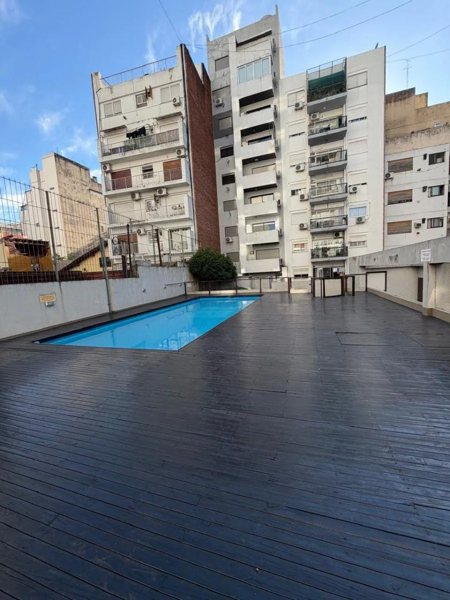 Two-room front-facing apartment with balcony and terrace in Villa Crespo
