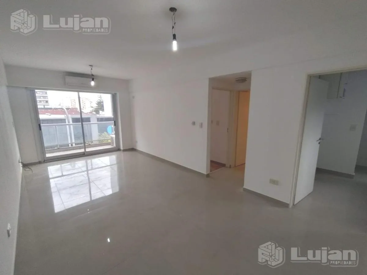 Departamento de 2 ambientes con pileta en Almagro