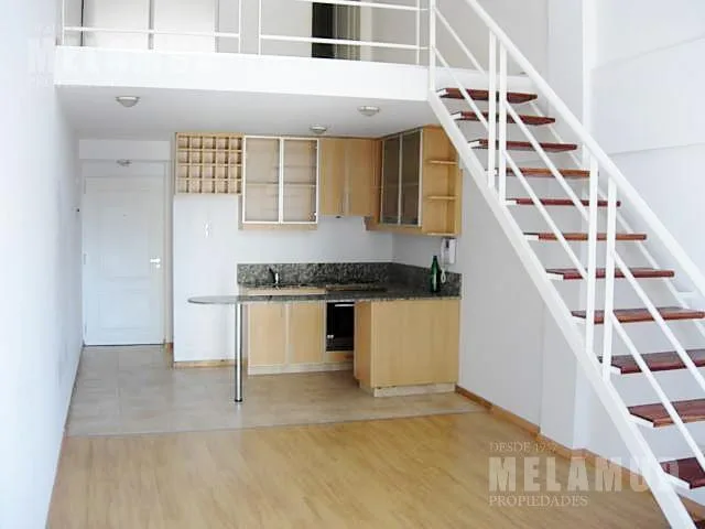 Duplex de 2 ambientes em Flores