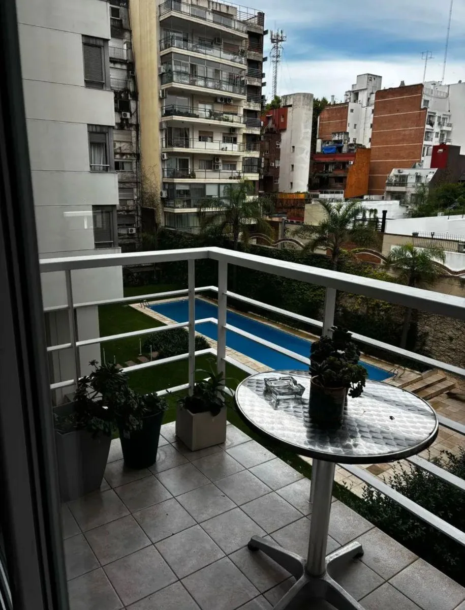 Kitnet bem equipada em Recoleta