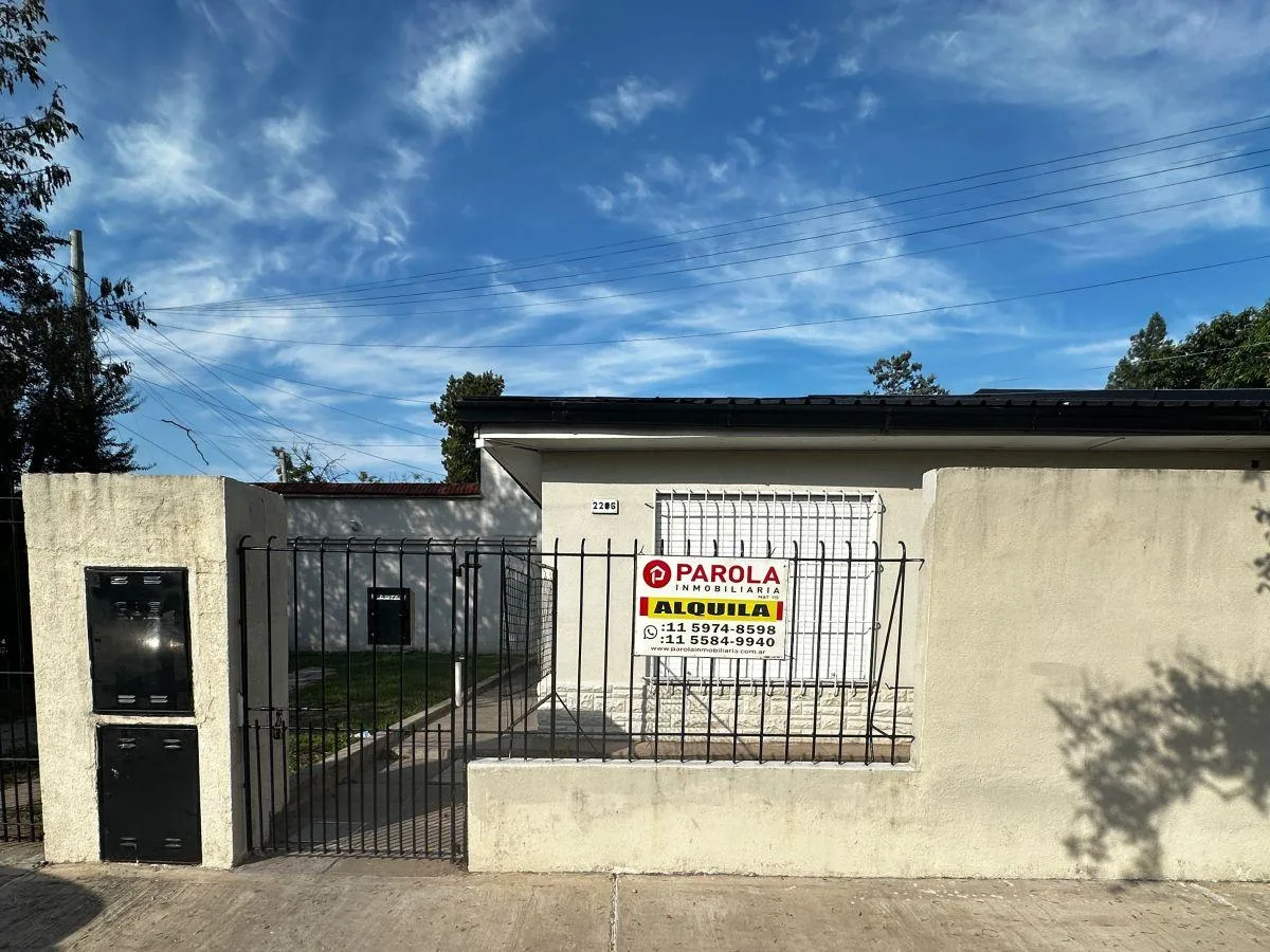 Departamento de 2 ambientes con cochera en Moreno